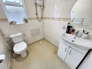 Wet room- click for photo gallery